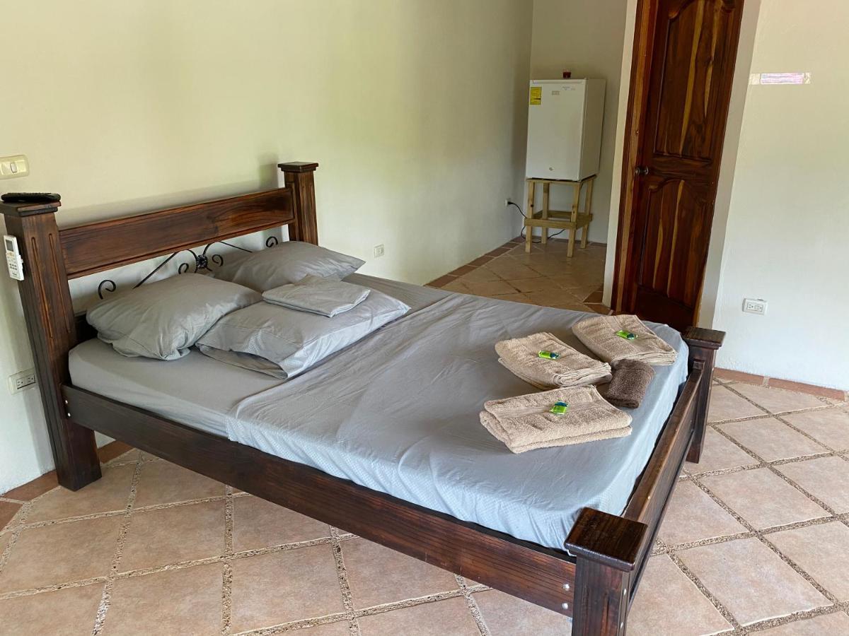 אוביטה Bahia Ballena Rooms מראה חיצוני תמונה